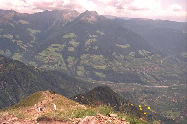 An schönen Tagen herrscht ein beständiges Kommen und Gehen am Berg